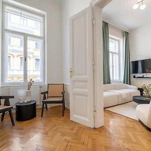 Josef's I Premium I Quiet & Apartment Vienna