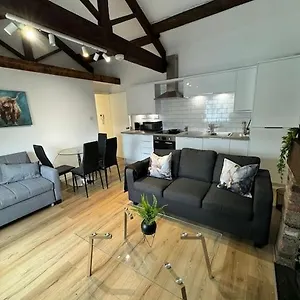 Comfy Flat For 6 In Center Gs306 Apartment Sheffield